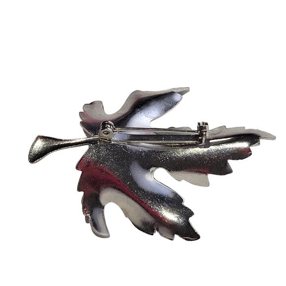 Vintage Silver Tone & Blue Leaf Brooch Pin, Unbranded Nature-Inspired Jewelry - Picture 6 of 8